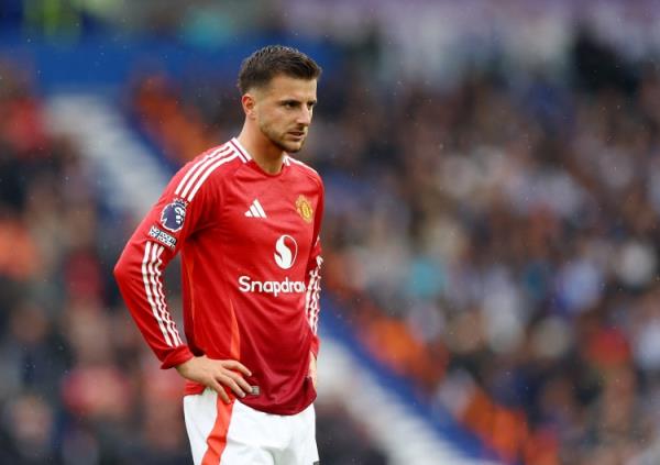 曼聯最水7號??芒特6420萬加盟1年半1球1助，首發踢13分鐘又傷了